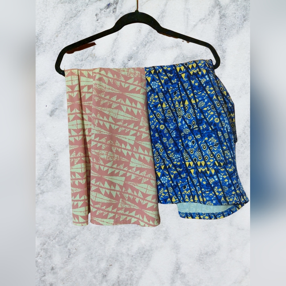 1 Cassie skirt 1 pencil skirt Lularoe